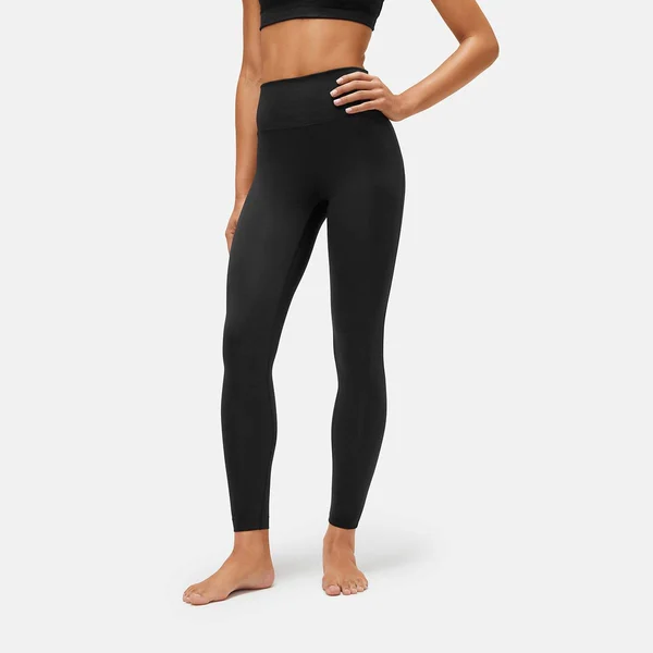 Flow 7/8 Leggings in Black - Outdoor Voices