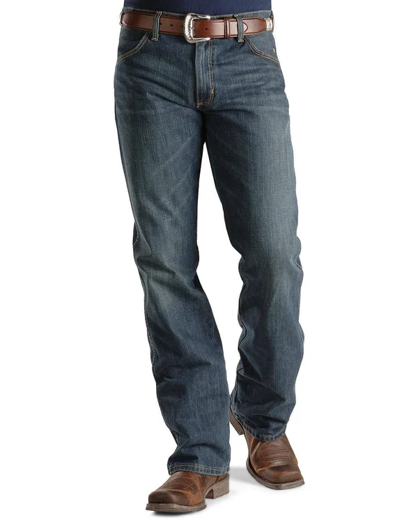 Wrangler Men's Retro Slim Boot Jean, River Wash