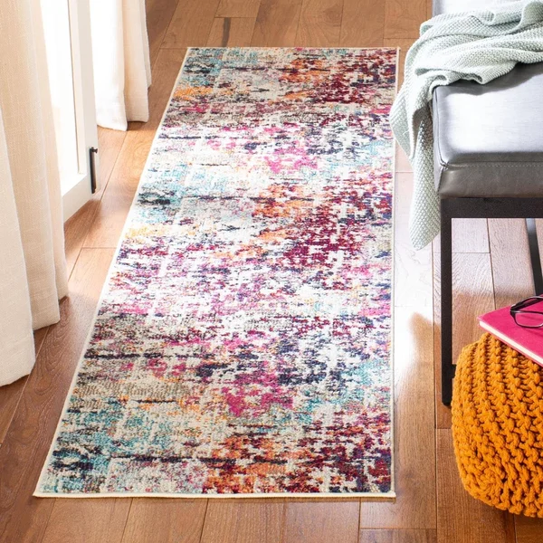 Safavieh Madison MAD458C 5&3x22 x 7&6x22 Red, Light Blue Area Rug