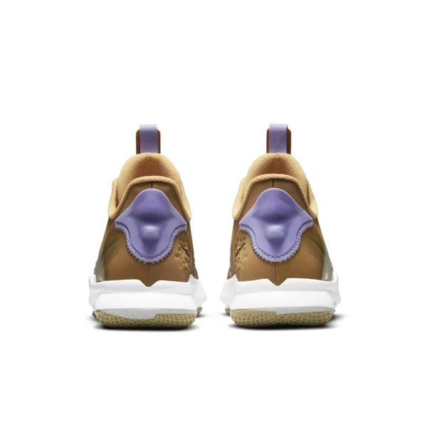 Nike Big Kids& Lebron Witness 5 Basketball Shoes in Brown/Wheat Size 4.0